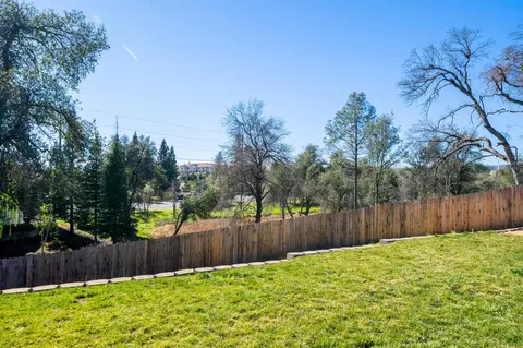 1120 Redbud Dr, Redding, CA 96001 photo 34