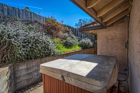 1730 Vega St, Redding, CA 96002 photo 42