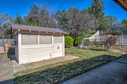 1730 Vega St, Redding, CA 96002 photo 48