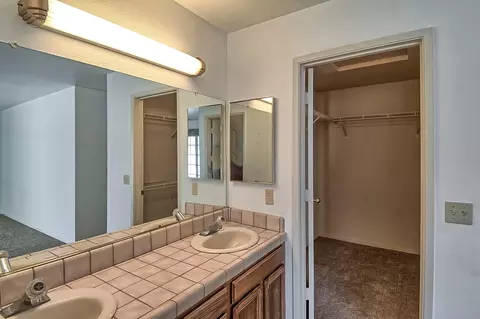 1730 Vega St, Redding, CA 96002 photo 26