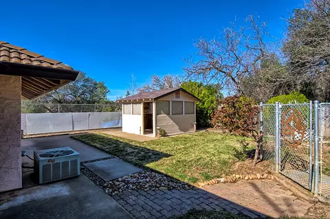 1730 Vega St, Redding, CA 96002 photo 41