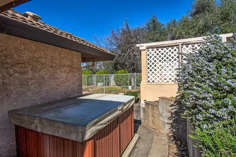 1730 Vega St, Redding, CA 96002 photo 43