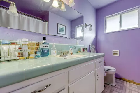 1394 Carter Way, Redding, CA 96002 photo 42