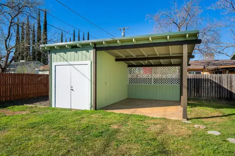 2477 Galaxy Way, Redding, CA 96002 photo 19