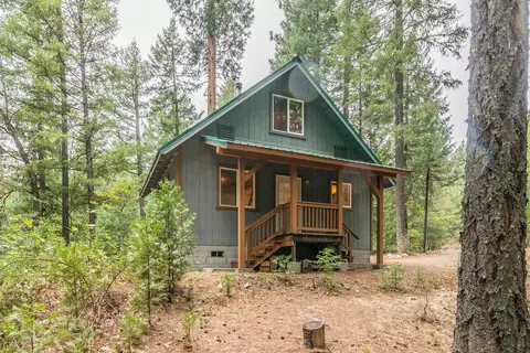 641 Boulder Lakes Trl, Coffee Creek, CA 96091 photo 2