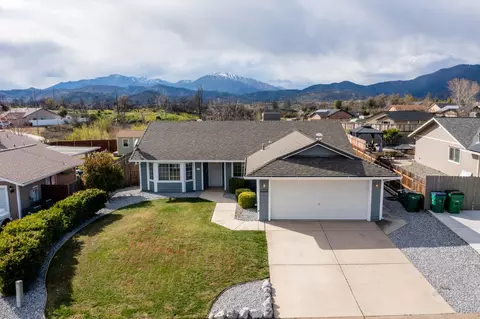 11334 Puffin Way, Redding, CA 96003 photo 1
