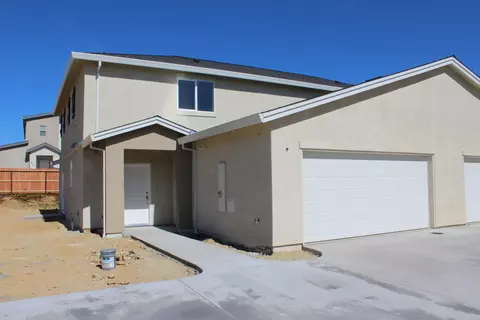 881 Congaree Ln, Redding, CA 96001 photo 1
