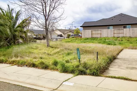 16904 Cape Cod Dr, Redding, CA 96003 photo 3