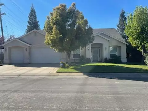 3197 Copper Creek Dr, Redding, CA 96002 photo 1