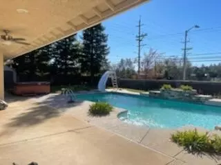 3197 Copper Creek Dr, Redding, CA 96002 photo 12