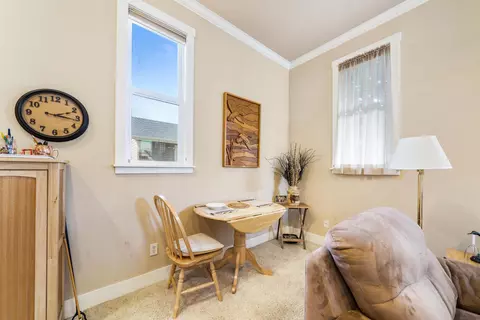 857 Fell St, Redding, CA 96001 photo 7