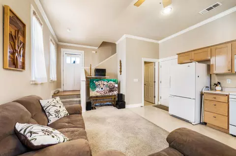857 Fell St, Redding, CA 96001 photo 6