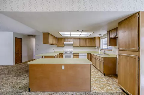 2959 Dove St, Redding, CA 96001 photo 8