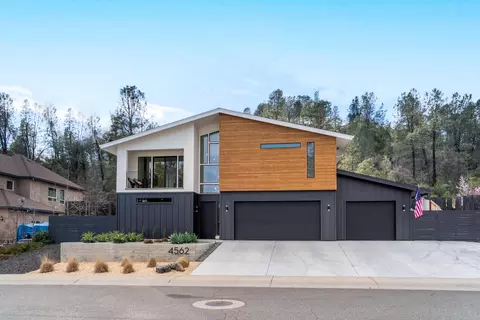4562 Nantucket Dr, Redding, CA 96001 photo 48