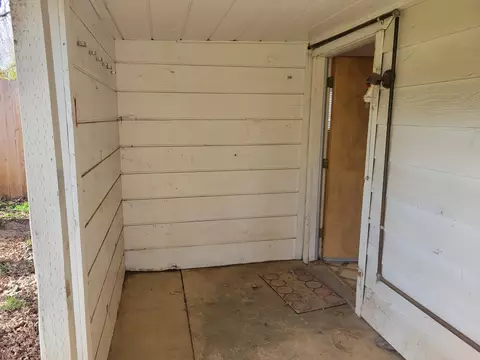 1663 Howard St, Anderson, CA 96007 photo 33