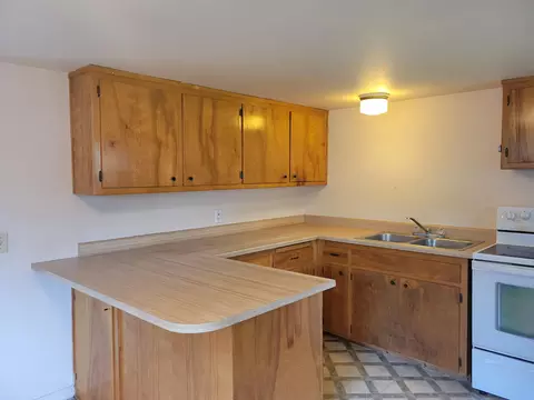 1663 Howard St, Anderson, CA 96007 photo 18