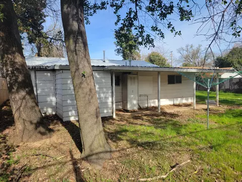 1663 Howard St, Anderson, CA 96007 photo 6