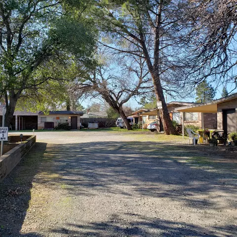 2750 Reservoir Ln, Redding, CA 96002 photo 1