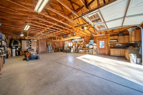12166 Carol Ann Ln, Redding, CA 96003 photo 48