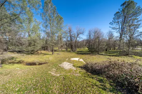12166 Carol Ann Ln, Redding, CA 96003 photo 58