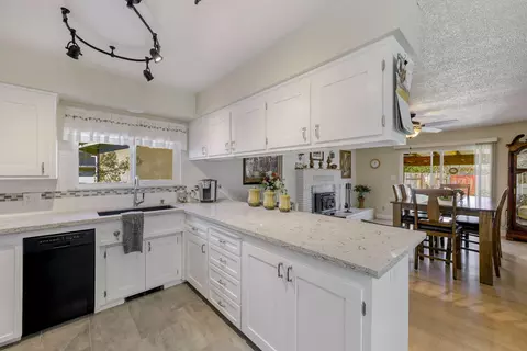 6521 Kimberly Dr, Redding, CA 96001 photo 15