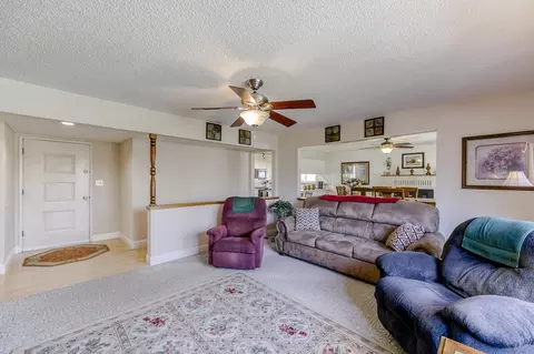 6521 Kimberly Dr, Redding, CA 96001 photo 8