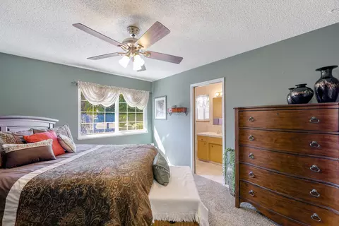 6521 Kimberly Dr, Redding, CA 96001 photo 26