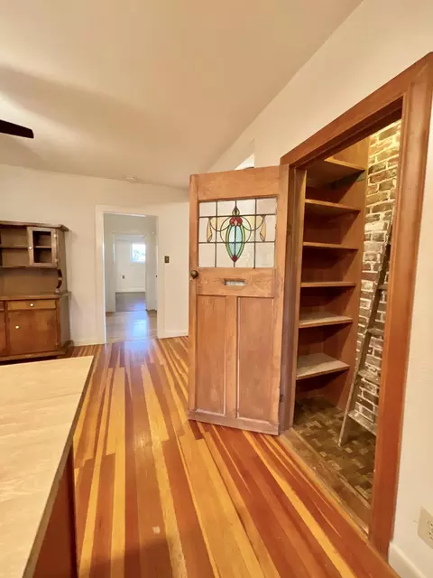 2110 Terrace St, Redding, CA 96001 photo 22