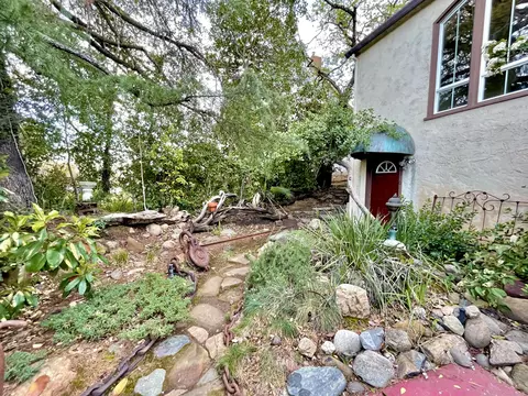 2110 Terrace St, Redding, CA 96001 photo 6