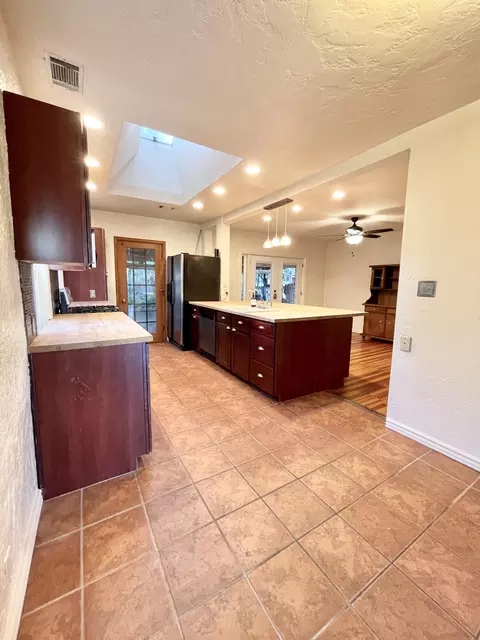 2110 Terrace St, Redding, CA 96001 photo 21