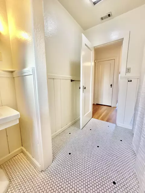 2110 Terrace St, Redding, CA 96001 photo 31