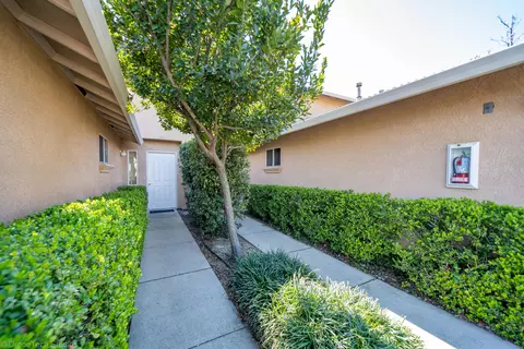 1425 Serrano Pl, Redding, CA 96003 photo 6