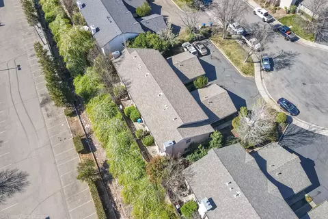 1425 Serrano Pl, Redding, CA 96003 photo 10