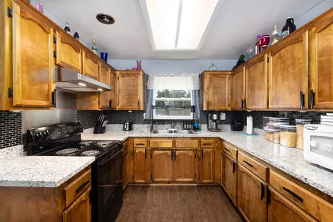 4538 Harrison Ave, Redding, CA 96001 photo 5