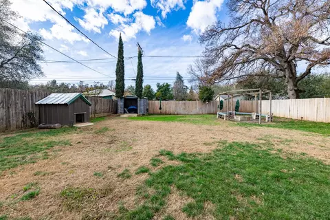 4538 Harrison Ave, Redding, CA 96001 photo 25