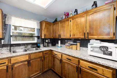 4538 Harrison Ave, Redding, CA 96001 photo 6