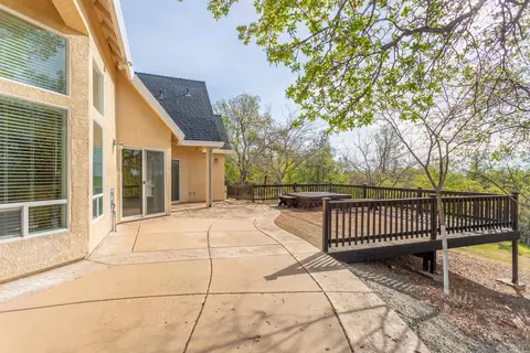 16250 Texas Springs Rd, Redding, CA 96001 photo 17