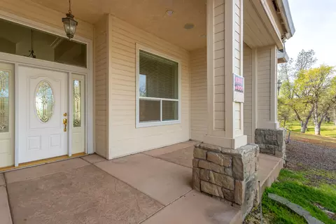 16250 Texas Springs Rd, Redding, CA 96001 photo 2