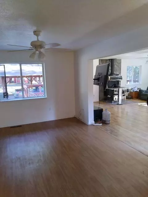 14966 Phillips Rd, Oak Run, CA 96069 photo 5