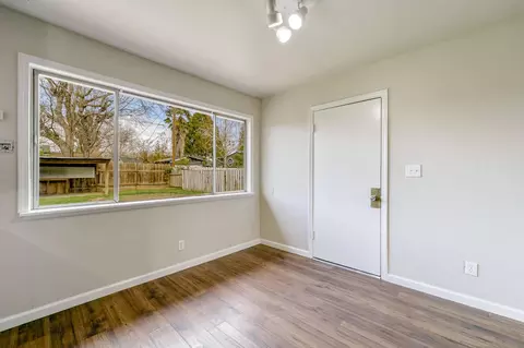 3235 Aster St, Anderson, CA 96007 photo 7