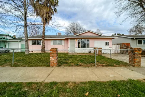 3235 Aster St, Anderson, CA 96007 photo 1
