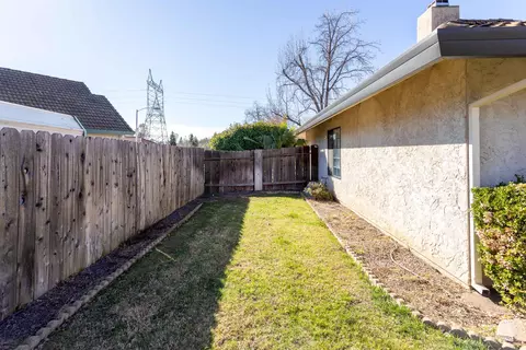 3669 Somerset Ave, Redding, CA 96002 photo 37