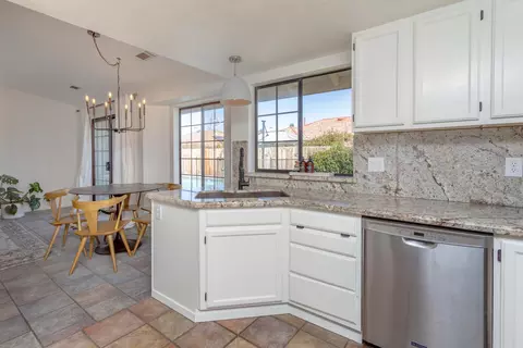 3669 Somerset Ave, Redding, CA 96002 photo 10