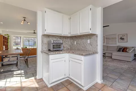 3669 Somerset Ave, Redding, CA 96002 photo 11