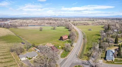 5924 Deschutes Rd, Anderson, CA 96007
