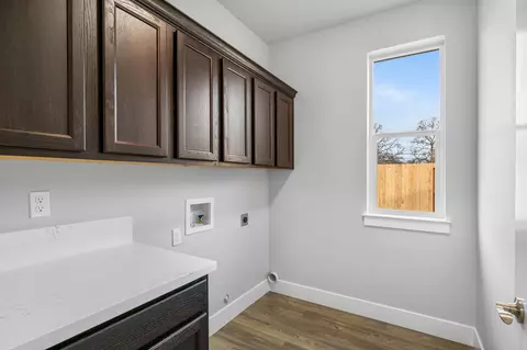 1302 Fitz Pl, Redding, CA 96003 photo 8