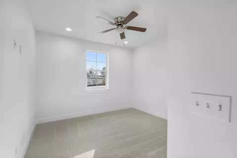 1305 Fitz Pl, Redding, CA 96003 photo 14