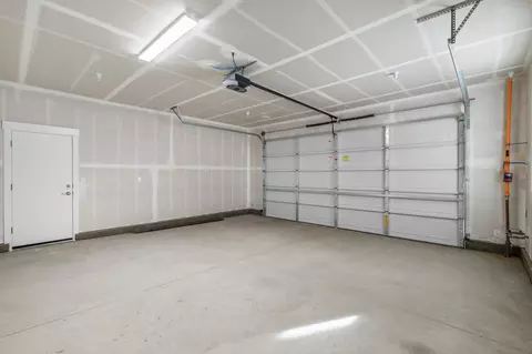 1305 Fitz Pl, Redding, CA 96003 photo 17