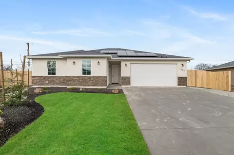 1305 Fitz Pl, Redding, CA 96003 photo 2