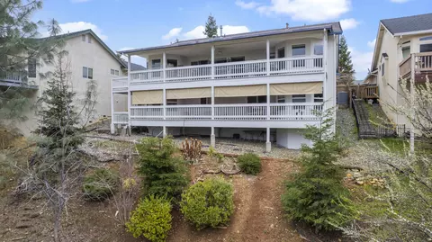 214 Franciscan Trl, Redding, CA 96003 photo 2